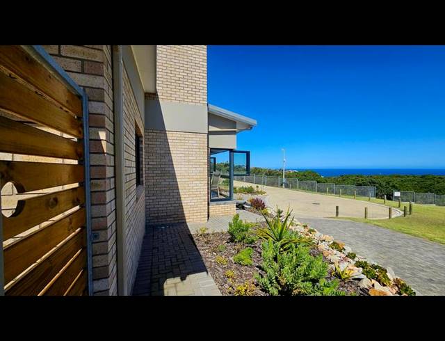 3 BEDROOM HOUSE FOR SALE IN DANA BAY